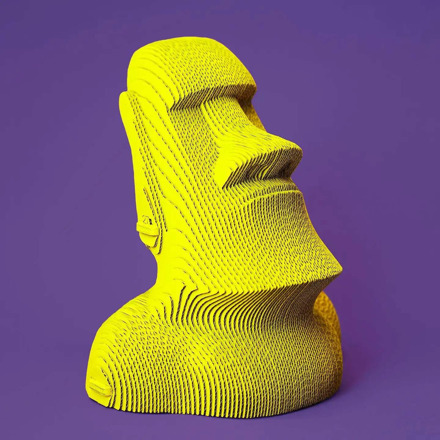 Картонный 3D-пазл Moai, 31,5x21,5x6 см