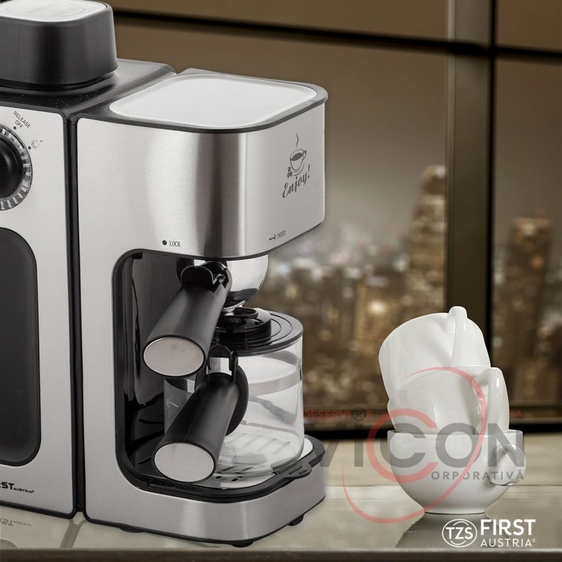 Кофеварка ESPRESSO FIRST FA-5475-2